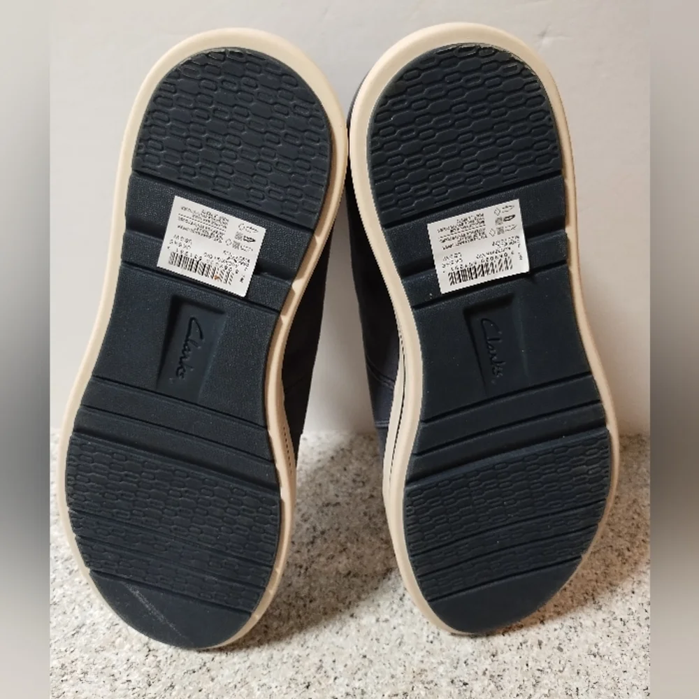 Clarks Audreigh Eve Slip-On Sneakers (Women) New Without Box, Sz 9W
